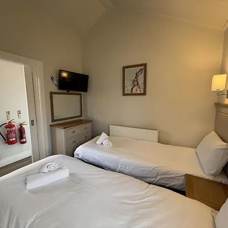 Lakeside Escape, The Bay, View, 2 Bedrooms With Ensuites, Parking Bay, 1 Small Dog Welcome 펜션 *