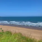 Holiday home Lakeside Escape, The Bay, View, 2 Bedrooms With Ensuites, Parking Bay, 1 Small Dog Welcome Filey