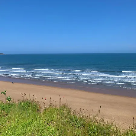 Semesterbostad Lakeside Escape, The Bay, View, 2 Bedrooms With Ensuites, Parking Bay, 1 Small Dog Welcome Filey